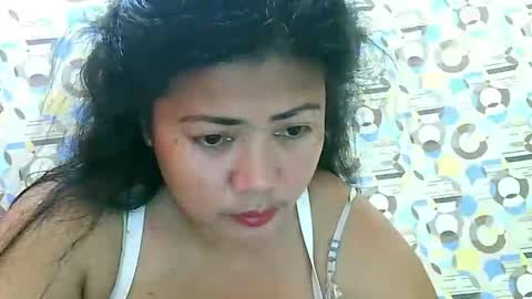 hotnathaly92 online show from April 2026 07:12:01 AM
