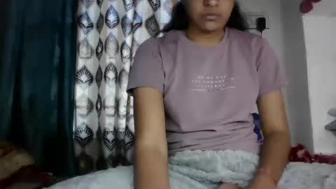 Snapshot of hotnsweetindian chatting on February 2025 09:52:01 AM lola online show from February 2025 09:52:01 AM