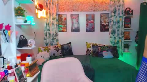 Snapshot of hotpinay_mira chatting on December 2025 03:54:02 PM hotpinay_mira online show from December 2025 03:54:02 PM