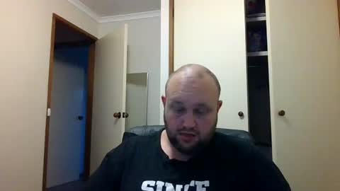 Snapshot of hotrodder323 chatting on December 2024 09:10:01 AM hotrodder323 online show from December 2024 09:10:01 AM