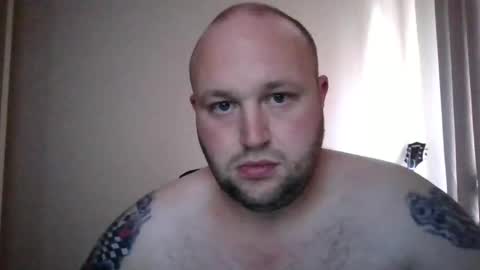 Snapshot of hotrodder323 chatting on January 2025 05:47:02 AM hotrodder323 online show from January 2025 05:47:02 AM