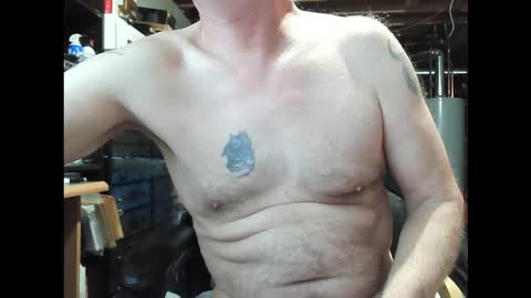 Snapshot of hotrodin50 chatting on November 2025 03:51:01 PM Hotrodin50 online show from November 2025 03:51:01 PM