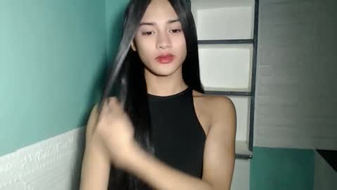 Suzete online show from November 2025 09:04:01 PM