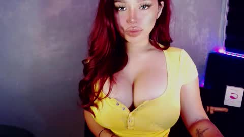 Snapshot of hotsexyhugetrans chatting on December 2025 01:13:02 AM Marga Avery online show from December 2025 01:13:02 AM