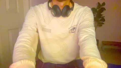 Snapshot of hotsexythighs chatting on November 2025 02:55:02 AM Jack online show from November 2025 02:55:02 AM