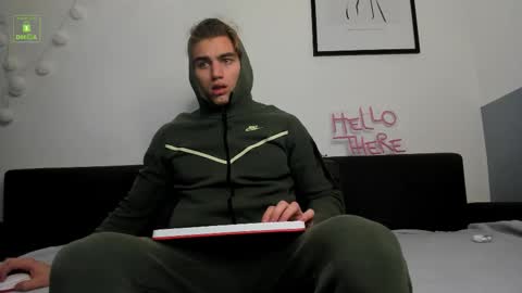 Snapshot of hotsportylad chatting on December 2025 06:17:02 AM Kyle Baker online show from December 2025 06:17:02 AM