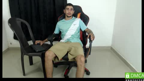 Snapshot of hotsteel420 chatting on September 2025 12:33:02 AM hotsteel420 online show from September 2025 12:33:02 AM