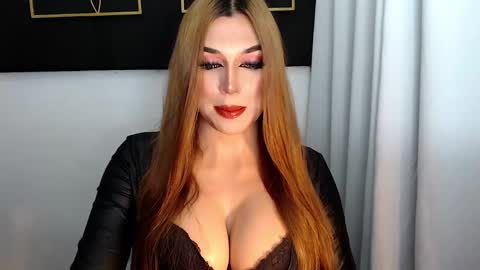 Snapshot of hotstellacumxxx chatting on December 2024 06:17:02 AM STELLA online show from December 2024 06:17:02 AM