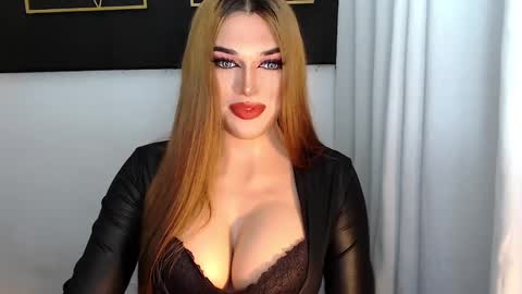 Snapshot of hotstellacumxxx chatting on January 2025 07:21:02 AM STELLA online show from January 2025 07:21:02 AM