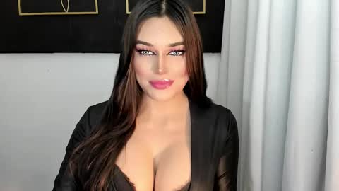 Snapshot of hotstellacumxxx chatting on September 2025 09:44:01 AM STELLA online show from September 2025 09:44:01 AM