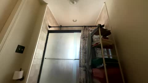 Snapshot of hottgoddesss chatting on December 2025 03:17:02 PM Hottgodess online show from December 2025 03:17:02 PM