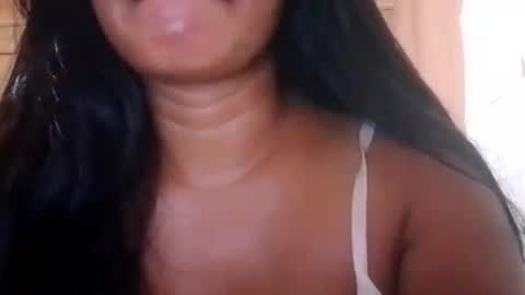 Snapshot of hottie_mama2022 chatting on July 2026 08:26:02 PM Lyn online show from July 2026 08:26:02 PM