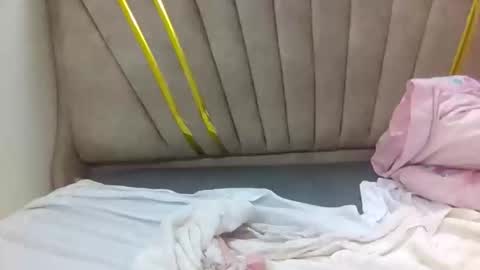 hottie_mammy online show from November 2025 06:28:01 AM