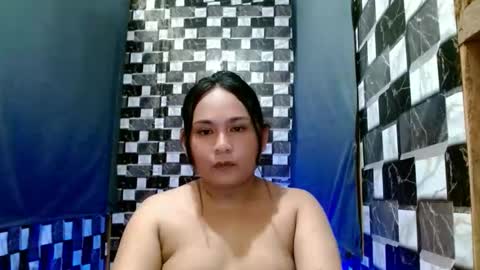 hottie_uzeah21 online show from June 2026 04:51:02 AM
