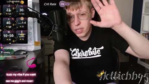 Snapshot of hottiebb95 chatting on January 2025 02:00:02 AM Roberts stones online show from January 2025 02:00:02 AM