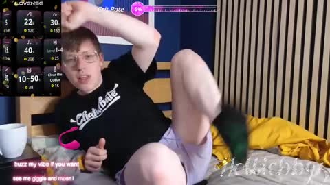 Snapshot of hottiebb95 chatting on February 2025 04:00:02 PM Roberts stones online show from February 2025 04:00:02 PM