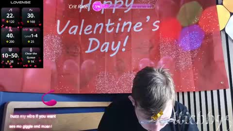 Snapshot of hottiebb95 chatting on February 2025 04:47:01 AM Roberts stones online show from February 2025 04:47:01 AM