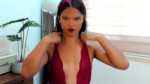 Snapshot of hottieelijah760282 chatting on December 2025 05:35:02 AM Maxine online show from December 2025 05:35:02 AM