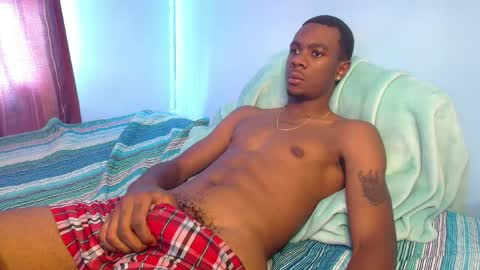 independent Model online show from April 2026 09:23:01 PM