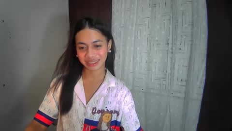 N I C A online show from December 2024 11:34:01 PM