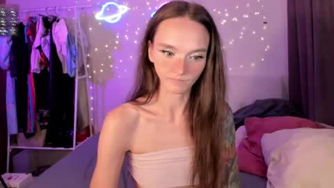 Snapshot of hottiesteverly chatting on April 2026 12:36:01 PM Jane online show from April 2026 12:36:01 PM