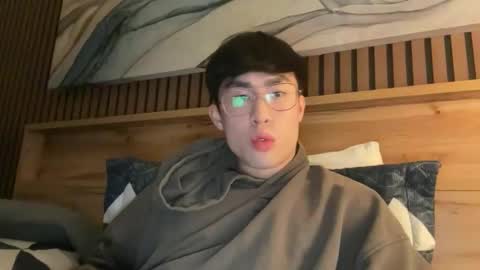 hottiewithabody101 online show from October 2025 02:44:01 AM