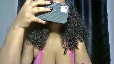 hotty_lora889 online show from November 2025 08:41:01 AM