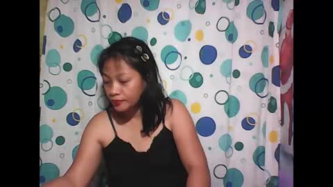 Snapshot of hottyelle1 chatting on February 2026 09:00:01 PM hottyelle1 online show from February 2026 09:00:01 PM