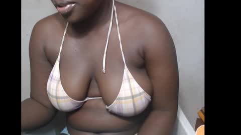 Snapshot of hottylissa1 chatting on December 2025 08:28:02 PM hottylissa1 online show from December 2025 08:28:02 PM