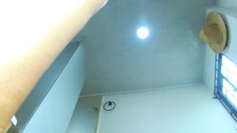 Snapshot of hottymilf69xxx chatting on November 2025 04:42:01 PM Mary online show from November 2025 04:42:01 PM