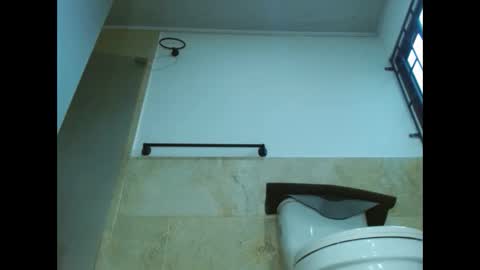 Snapshot of hottymilf69xxx chatting on November 2025 06:40:01 PM Mary online show from November 2025 06:40:01 PM