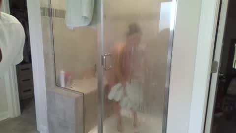 Hotwifehotlife01 online show from April 2026 11:48:01 PM