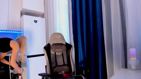 Snapshot of hotyplays chatting on February 2025 03:50:02 AM Susan online show from February 2025 03:50:02 AM