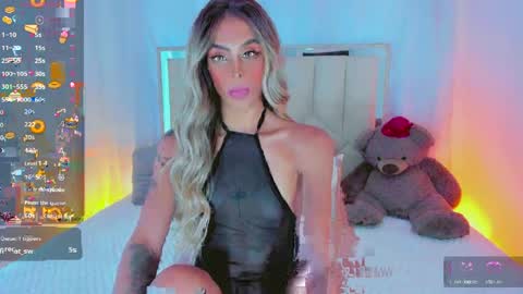 hotzarasweet online show from April 2026 05:13:02 PM