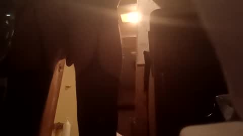 Snapshot of houndmefromhell chatting on February 2025 06:09:02 AM houndmefromhell online show from February 2025 06:09:02 AM