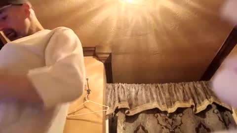 Snapshot of houndmefromhell chatting on February 2025 09:11:01 AM houndmefromhell online show from February 2025 09:11:01 AM