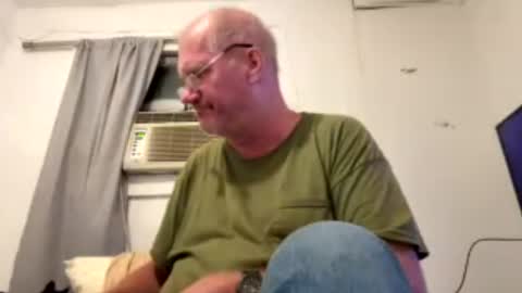 Snapshot of houseflipper chatting on July 2026 02:15:02 AM houseflipper online show from July 2026 02:15:02 AM