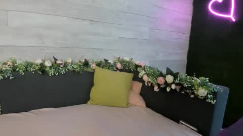 Erin online show from January 2025 07:32:02 AM