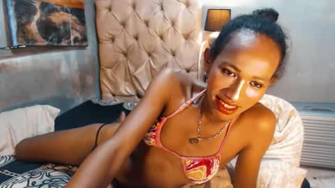 hugecock_caramel online show from April 2026 06:06:01 AM