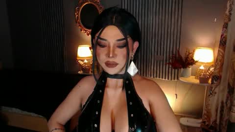 Snapshot of hugecockchristine chatting on December 2025 06:34:02 PM Christine online show from December 2025 06:34:02 PM