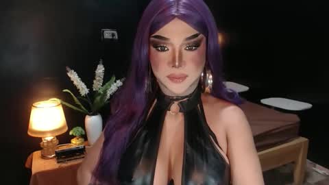 Christine online show from April 2026 08:52:02 AM