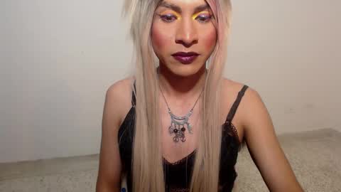 Danezka online show from December 2025 06:11:01 AM