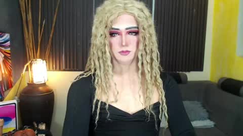 MsLovely online show from April 2026 10:22:01 PM