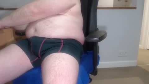 Snapshot of huggie_bear69 chatting on March 2025 10:22:02 AM Huggie Bear online show from March 2025 10:22:02 AM