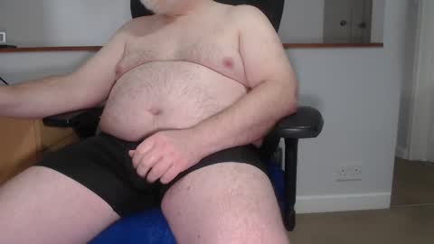 Snapshot of huggie_bear69 chatting on March 2025 09:57:01 AM Huggie Bear online show from March 2025 09:57:01 AM