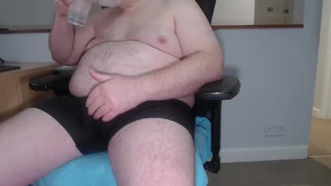 Snapshot of huggie_bear69 chatting on March 2025 08:41:02 PM Huggie Bear online show from March 2025 08:41:02 PM