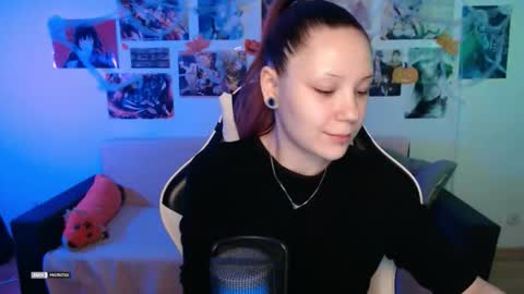 HugoMin online show from November 2025 11:31:01 AM