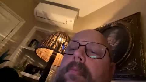 Snapshot of hukjisda chatting on December 2025 06:50:01 PM hukjisda online show from December 2025 06:50:01 PM