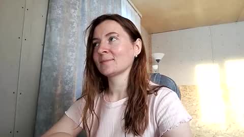 HumpyGrey online show from November 2025 09:52:01 AM