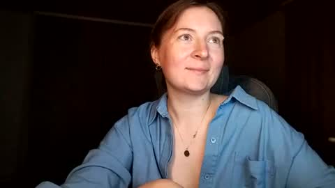 HumpyGrey online show from June 2026 06:12:01 PM